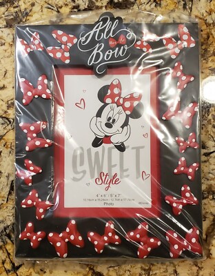 Disney Parks Minnie Mouse All About the Bow Picture Photo Frame