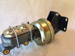 Mopar 7/" power brake booster with brackets /& disc brake master cylinder