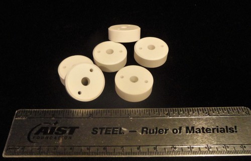 PAIR OF CERAMASEAL HIGH PURITY ALUMINA DOUBLE-BORE FEED-THRU INSULATOR No.:111 - Picture 5 of 10