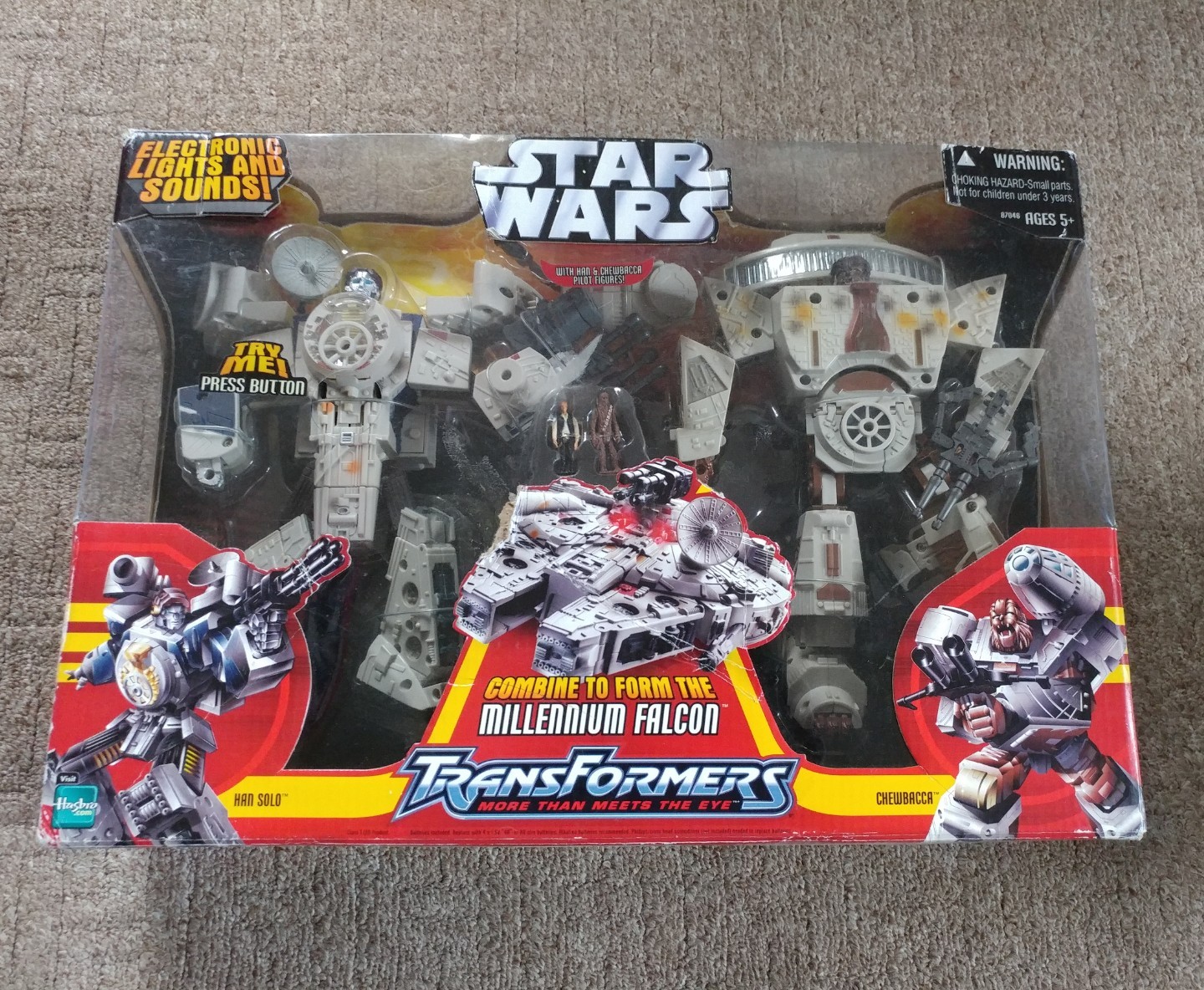 NEW Star Wars Transformers Millennium Falcon Figures Han Solo Chewbacca Unopened NEW Star Wars Transformers Millennium Falcon Figures Han Solo Chewbacca Unopened