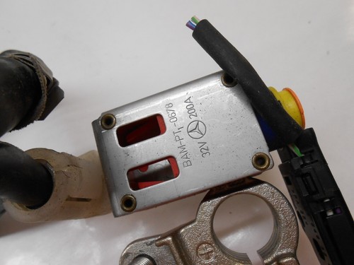 Mercedes C250 Positive Battery Harness OEM A0009987701 / 0009987701 DX0153 - Picture 7 of 8