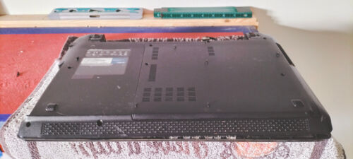 NOTEBOOK Asus k52j 15,6" i5 -leggi bene la descrizione- - Foto 3 di 9