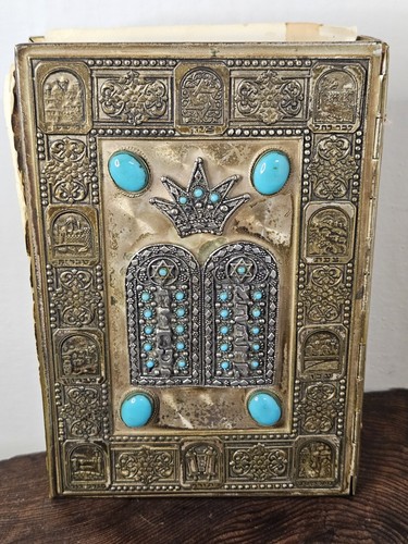 Vintage Judaica Set – Hebrew Prayer Book, Velvet Kippah Turower, Star Bag Israel - Imagen 4 de 19