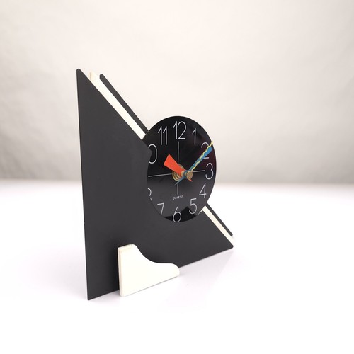 Tisch Uhr Memphis Design Stil Schwarz Weiss Quartz Clock 80er Blech Vintage - Bild 4 von 14