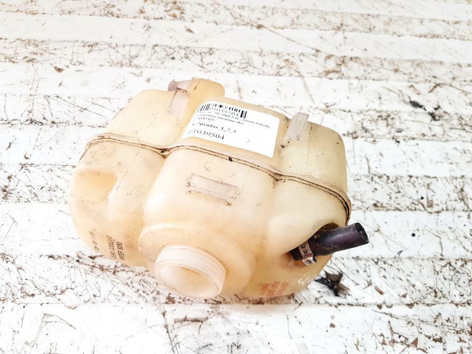 8683455 Überlauf Ausgleichsbehälter 8683456 9445462 for Volvo 