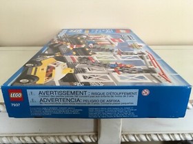 LEGO City -Train Station (7937) NEW UNOPENED AGES 5-12