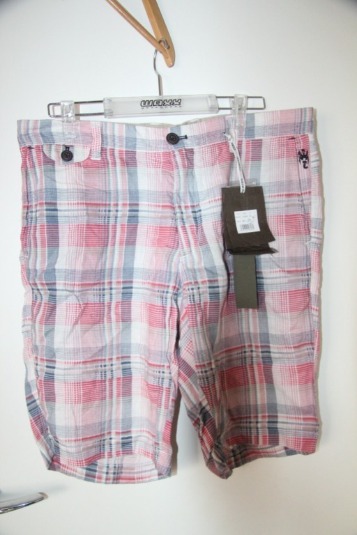 ORIGINAL Bermuda GANESH Surf carreaux Dimensione 40 neuf ORIGINAL Bermuda GANESH Surf carreaux Dimensione 40 neuf