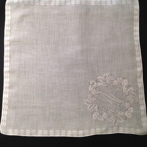 #5187🌟MAGNIFICENT Vintage Madeira SMOKY GRAY Monogram "N" Wedding Handkerchief - Picture 8 of 8
