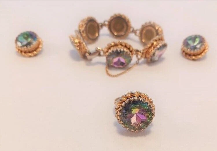 SCHIAPARELLI TODAS LAS PIEZAS FIRMADAS Juego de pulsera, pendientes, anillo de sandía vintage Foto 2 de 4