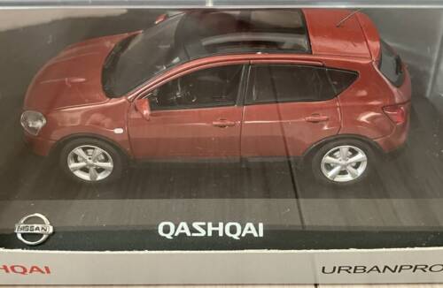 Nissan Qashqai Lhd Dualis J10 Red