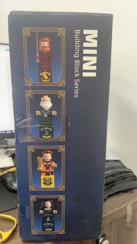 Harry Potter Hogwarts Castle Block Building Set - Picture 10 of 19