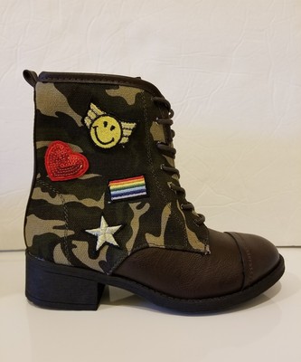 mia kids boots
