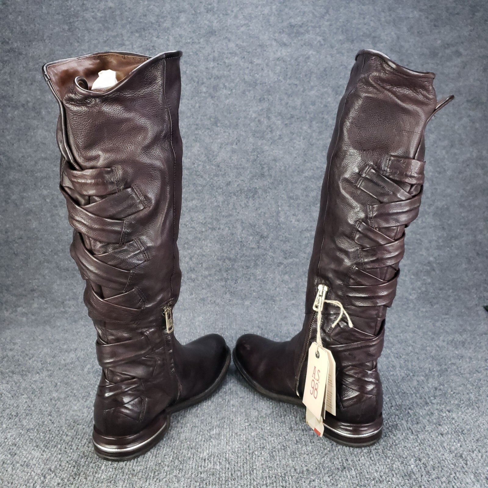Foto 20 di 23