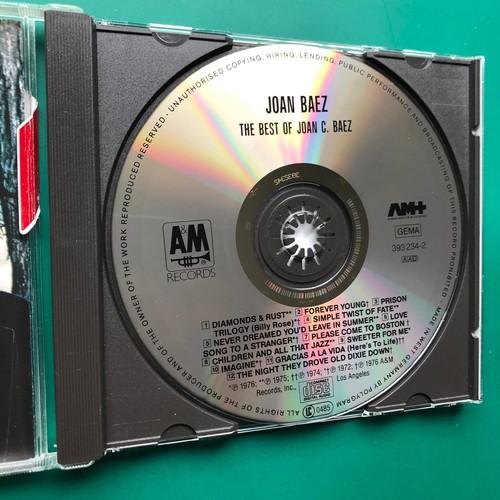 Best Of JOAN C. BAEZ Folk CD Diamonds And Rust Forever Young Prison Trilogy NM - Afbeelding 4 van 9