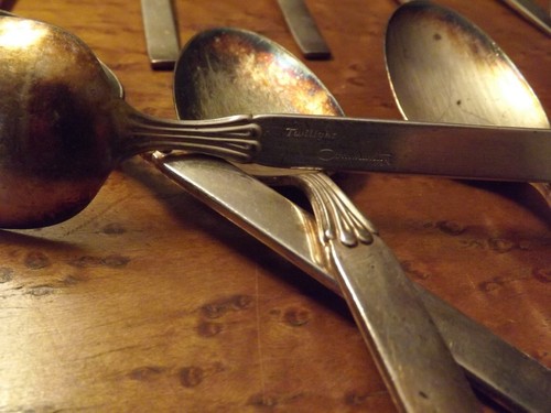 Oneida Twilight Community Silverplate 1956 Silverware - Picture 8 of 11