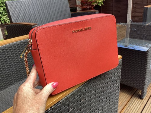 Gorgeous Michael Kors Orange Jet Set Crossbody VGC - Picture 12 of 13
