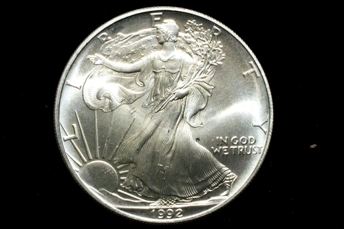 1992 U.S. Mint American Eagle 1 Oz. Silver (.999 Fine) Coin UNC