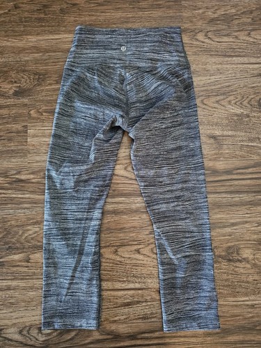 Lululemon Wunder Under Crop Hi-Rise 21" Nero Ardesia Taglia 4 Elasticizzato - Foto 2 di 7