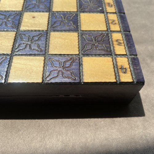 Beautiful Handcrafted Wooden Chess Set with Board and Chess Pieces Blue Felt - Picture 14 of 20