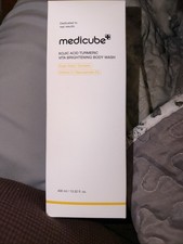 New In Box MEDICUBE Kojic Acid Turmeric Vita Brightening Body Wash