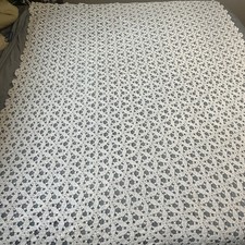 Vintage Hand Crocheted Tablecloth/Coverlet 65&rdquo; x 82&rdquo; Shabby Chic Farmhouse NICE