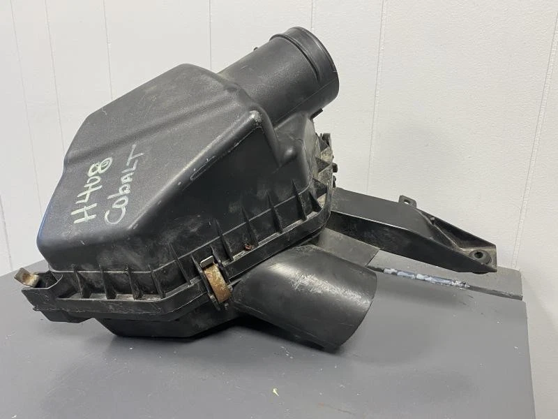 "2009-2010 Pontiac G5 Air Cleaner Box Assembly Intake Filter OEM 2.2L Engine" Foto 2 de 4