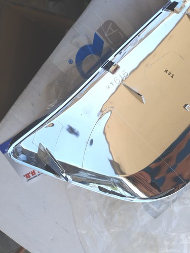 CALOTTA RETROVISORE SINISTRA CROMATA TOYOTA RAV 4 2013/2019 - Picture 9 of 11