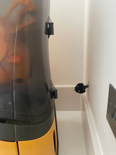 2021 ZUMEX MINEX COMPACT ORANGE CITRUS JUICE JUICING MAKER MACHINE, HARDLY USED - Picture 4 of 7