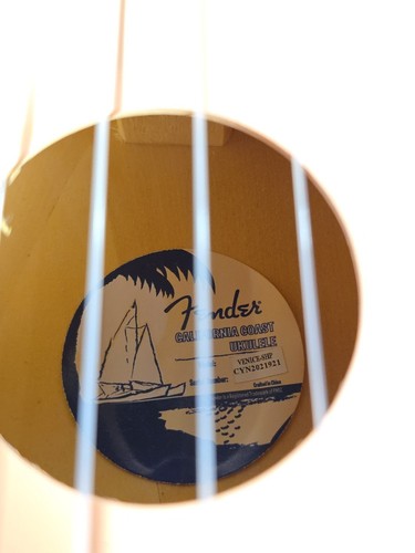 Ukulele California Coast Series Venice Ship Pink Peach - Picture 3 of 8