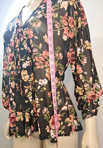 Blusa donna Ember taglia media nera rosa floreale manica lunga - Foto 11 di 13