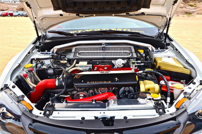 Radiador de alumínio Mishimoto MMRAD-STI-08 Performance, compatível com Subaru WRX 2008-2014 - Imagem 2 de 4