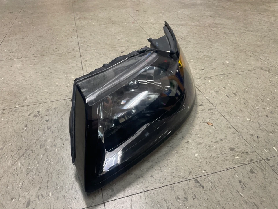 Ford Mustang GT 1999 2004 faro izquierdo lado conductor lámpara tyc 20-5696 Foto 2 de 4