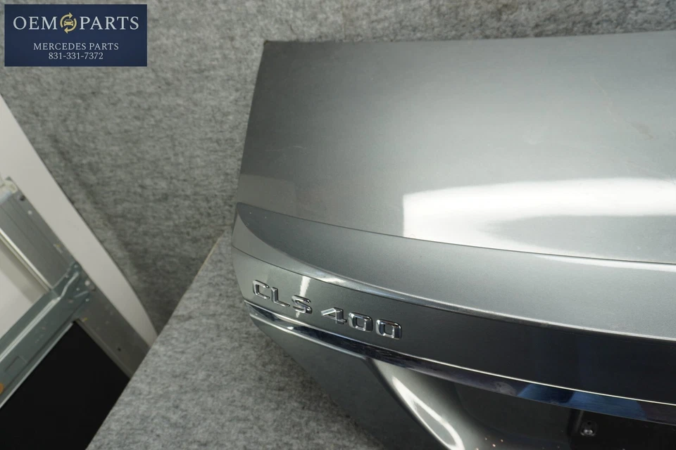 Rear Tailgate Liftgate Trunk Lid Mercedes W218 Cls400 Cls63 Cls550 oem - Image 4 of 4