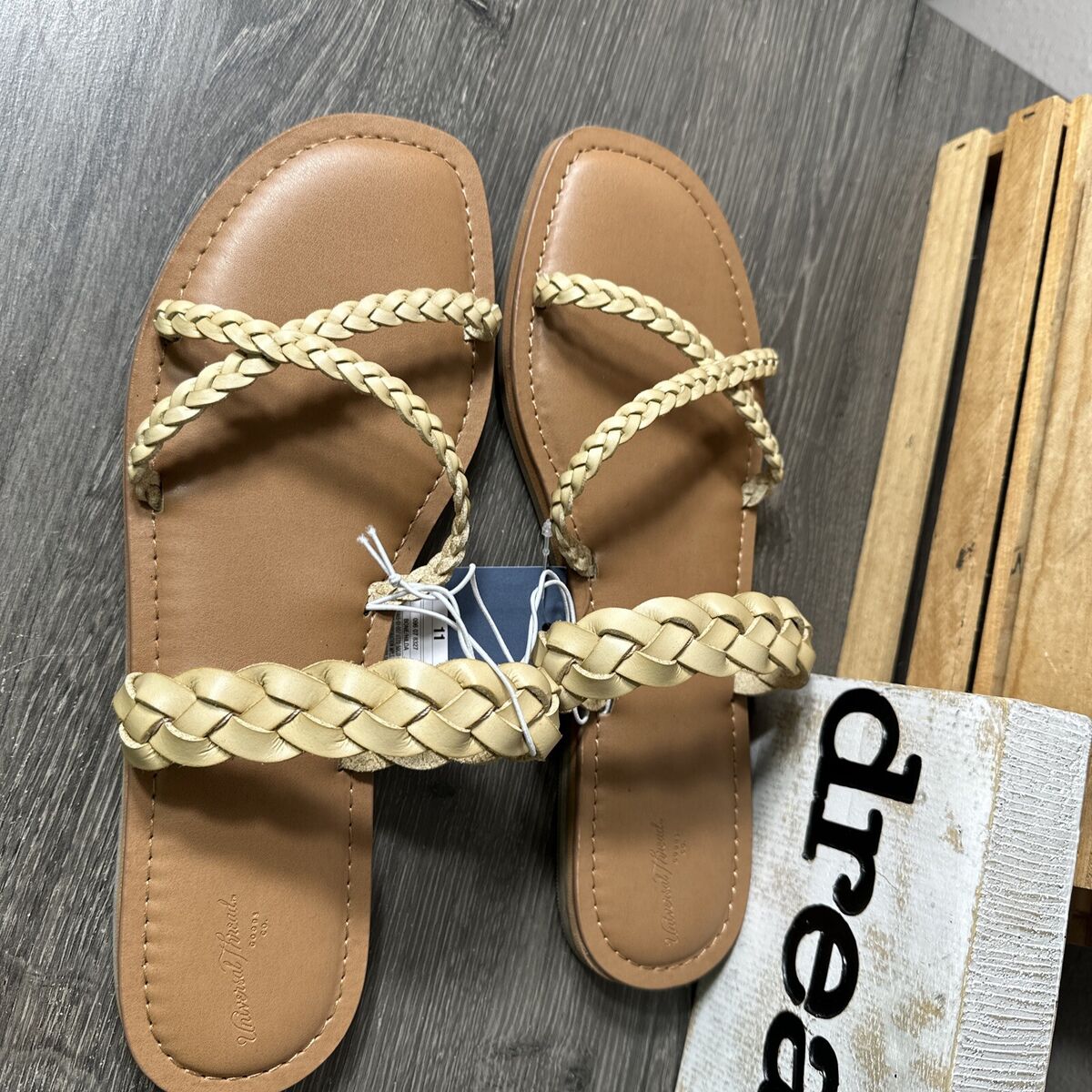 Universal Thread Hilda Bone Crisscross Straps Sandals Size Universal Thread Hilda Bone Crisscross Straps Sandals Size