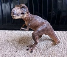 Dinosaur Tyrannosaurus Rex Jurassic Moving Jaw Papo design. Used