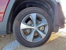 Wheel 18x7 5 Solid Spoke Opt Wpr Gray Pockets Fits 20 Cherokee 1633529 Wheel 18x7 5 Solid Spoke Opt Wpr Gray Pockets Fits 20 Cherokee 1633529
