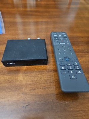 Xfinity Digital Transport Adapter Model DC50Xu & Remote