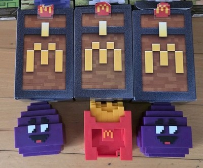 Je 1xMc Donalds Minecraft Figur  Grimassen-Mob Ei und Karte mit Code unbenutzt.