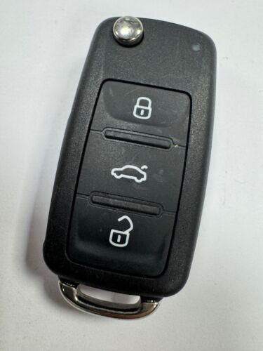 GENUINE VOLKSWAGEN 3 BUTTON REMOTE FLIP KEY FOB CADDY ETC TESTED 5K0837202DH - Picture 2 of 4