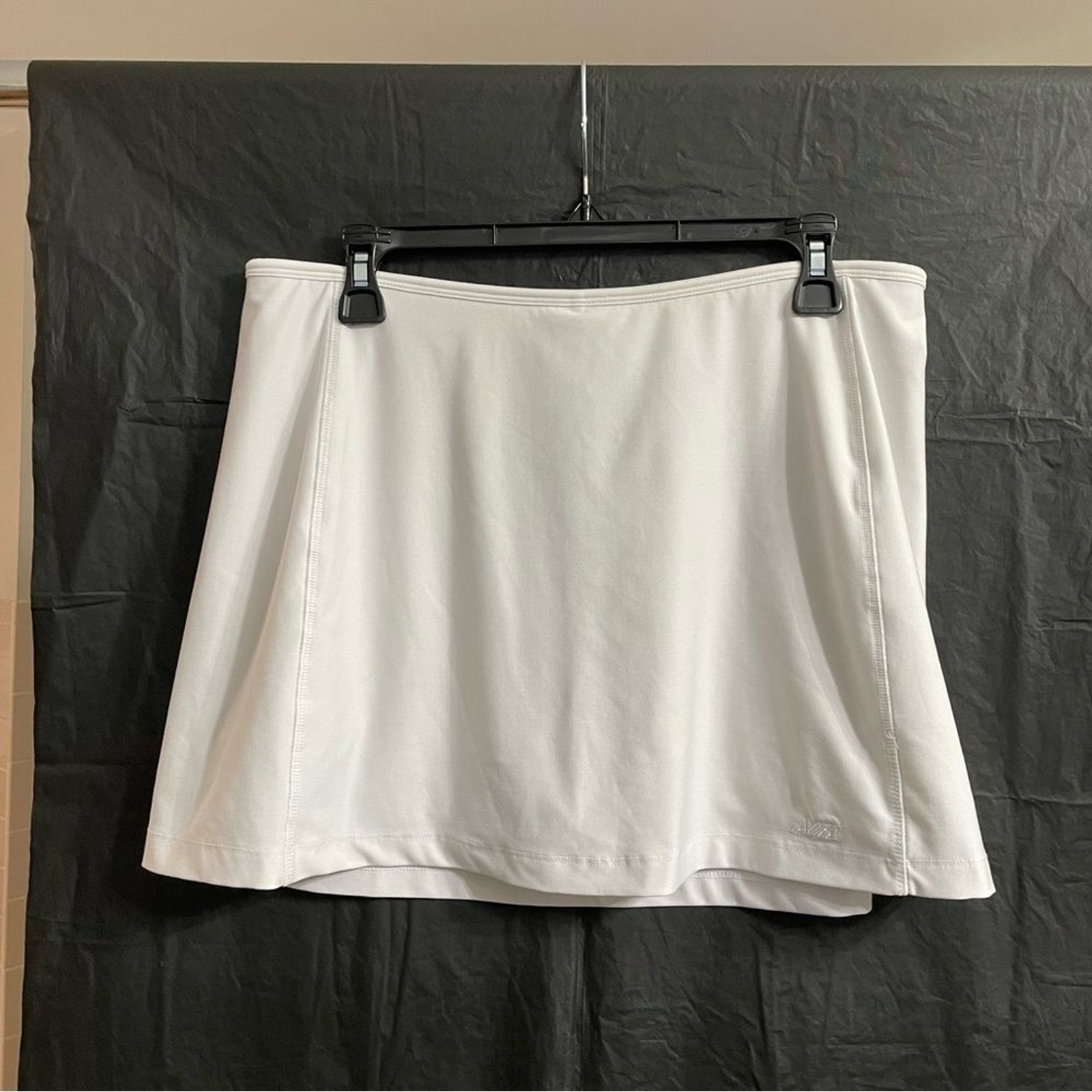 White Avia Large Skort Performance Athleisure Pic… - image 1