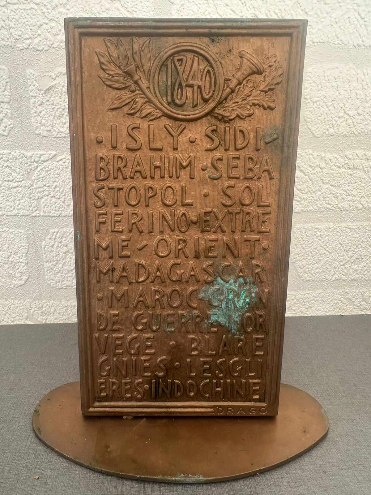 Médaille Plaque Présentoir Isly Sidibrahim Sebastopol Solferino Extrême Orient
