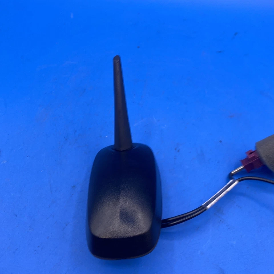 Conjunto de mástil de antena de radio montado en el techo Pontiac G6 2006-2010 51501263 OEM Foto 3 de 4