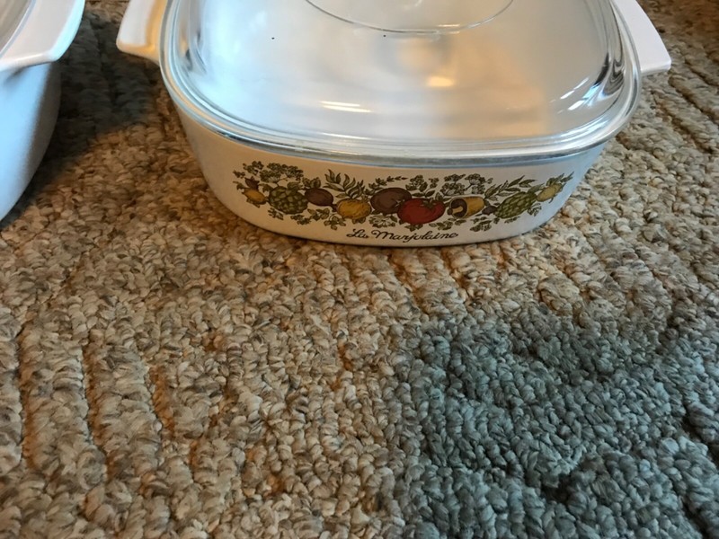Corning Ware LaMarjolaine spice of life, 2 Liter A-2-B, pyrex lid