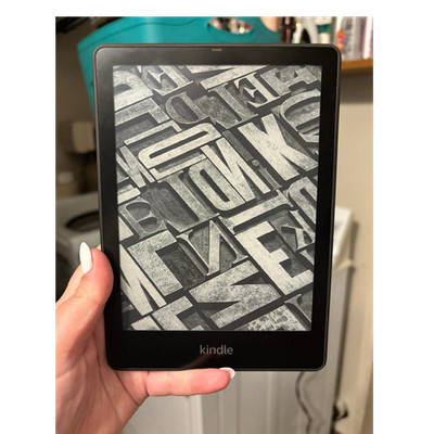 Amazon Kindle Paperwhite Signature Edition