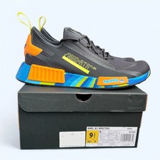 adidas gazelle silver green womens adidas NMD R1 Triple Threat Mens Running Shoe Black FV9015 – Shoe Palace main image 1