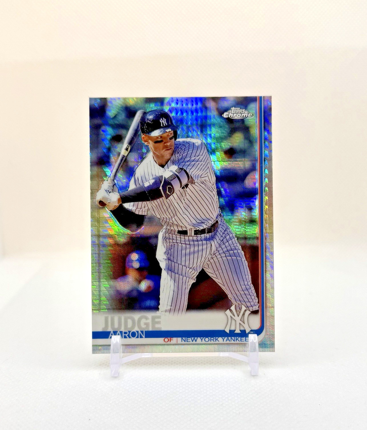 AARON JUDGE PRISM REFRACTOR - 2019 Topps Chrome #100 New York Yankees MVP