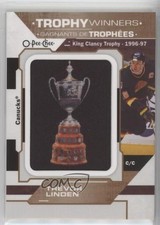 2022 O-Pee-Chee Trophy Winners Manufactured King Clancy Trevor Linden Patch 2d8