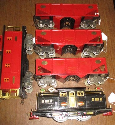 COAL TRAIN black 318E 516 516 516 and red/black caboose 1929