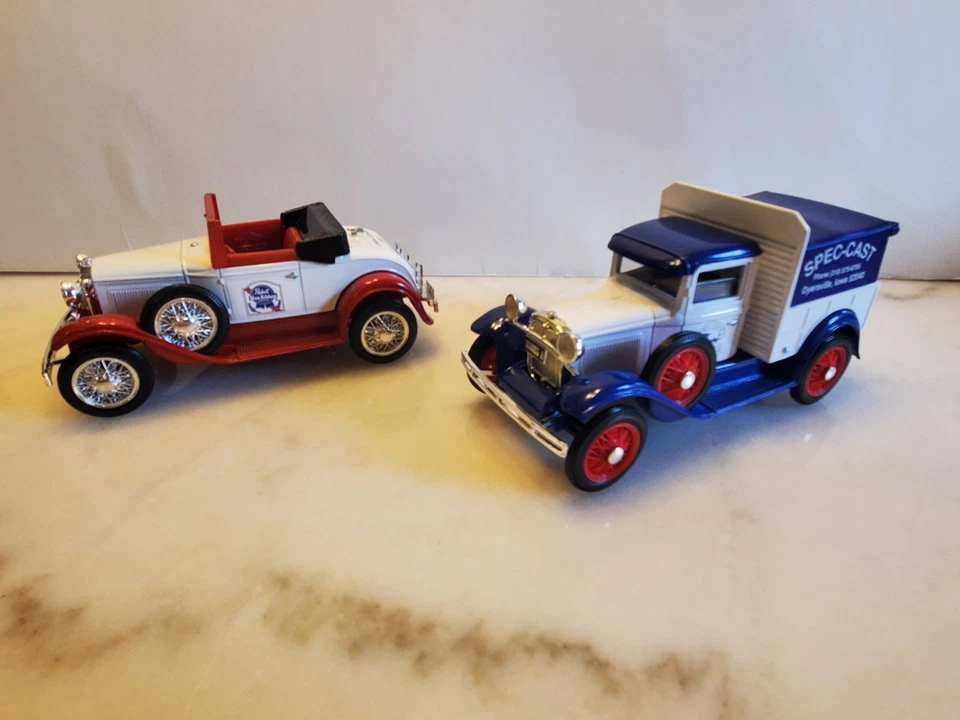 Vintage Diecast SPEC CAST 1/25 MODEL A FORD roadster DIECAST TRUCK BANKS 42 - Image 3 of 4
