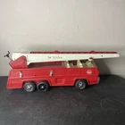 Vintage 1970’s Tonka 25" Metal Fire Truck with Swivel & Extension Ladder Red